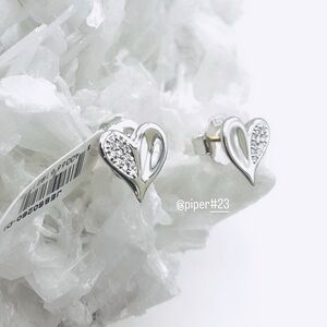 NWT Judith Ripka Eros Diamond Heart Stud Earrings